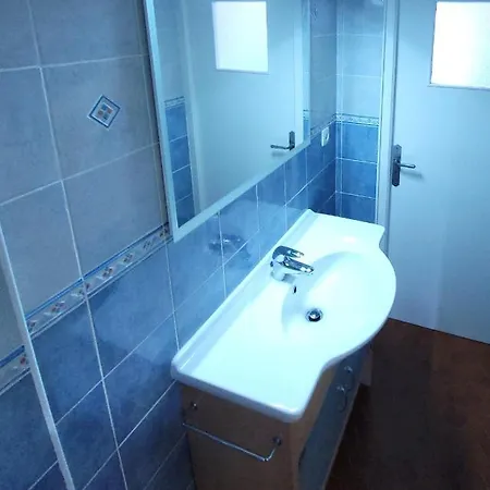 Les Deux Bretagne's - Les De La Cote D'amour لو كروازيك