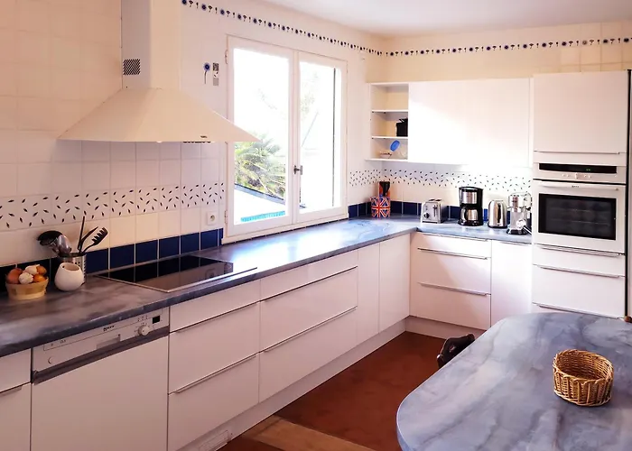 Villa Les Deux Bretagne's - Les De La Côte D'amour